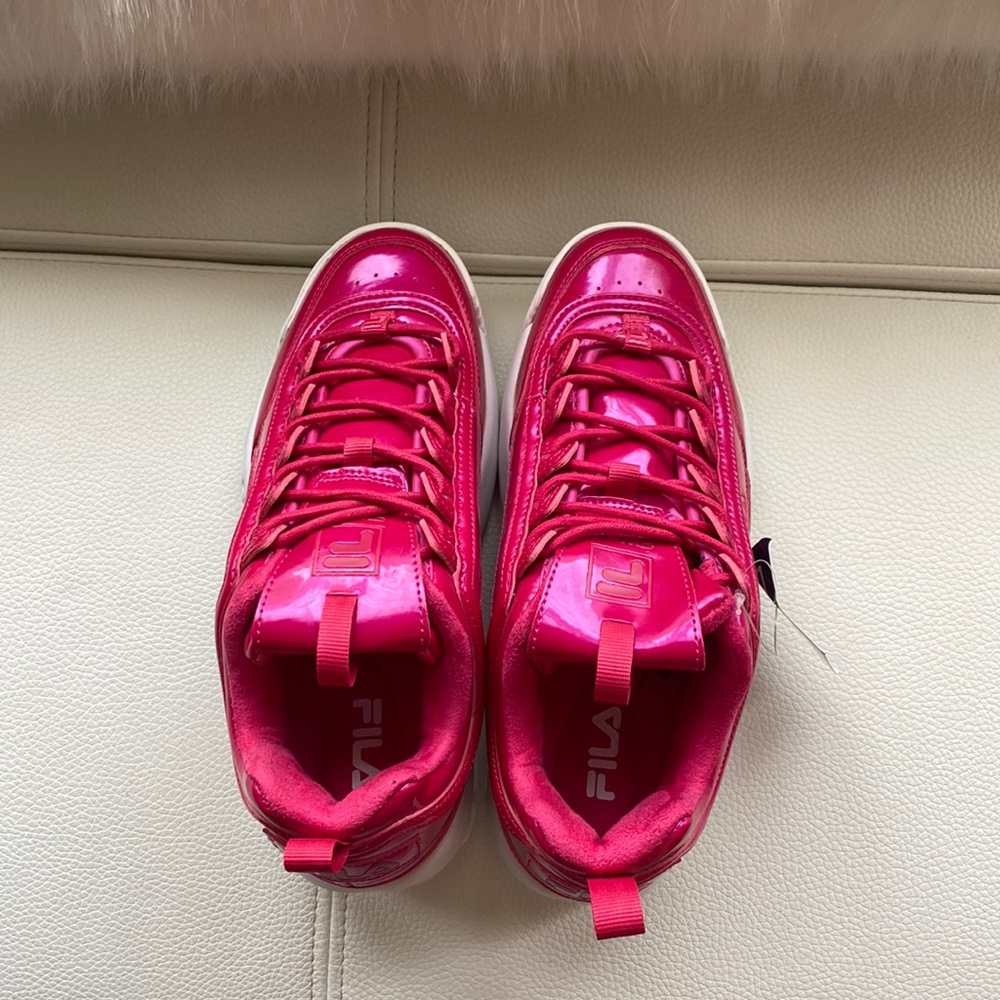 Women’s Pink Patent Fila Disrupter 2, Size 8